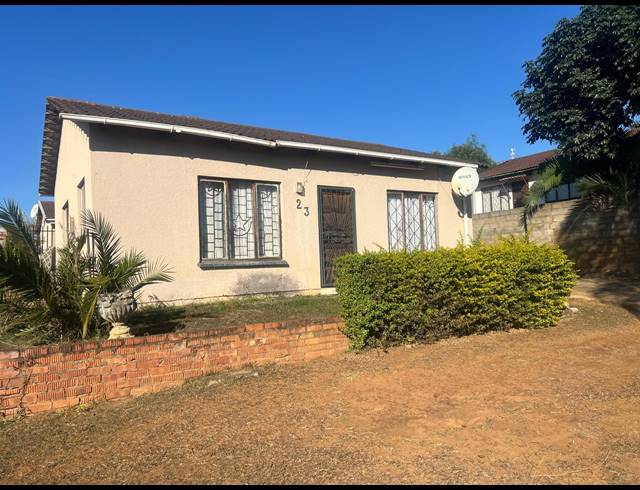 2 BEDROOM FREEHOLD FOR SALE IN COPESVILLE